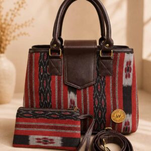 Rajsi Tote bag